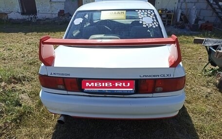 Mitsubishi Lancer VII, 1995 год, 300 000 рублей, 9 фотография