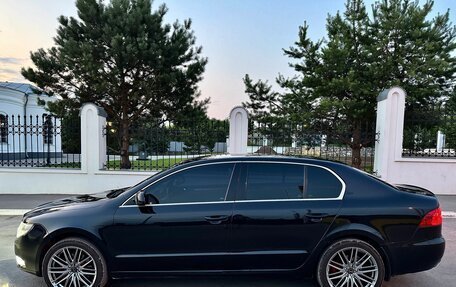 Skoda Superb III рестайлинг, 2011 год, 900 000 рублей, 18 фотография
