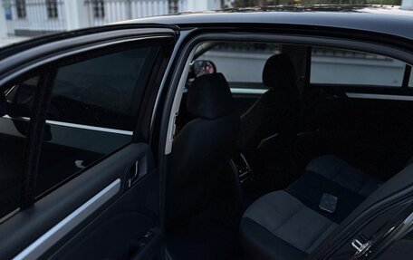 Skoda Superb III рестайлинг, 2011 год, 900 000 рублей, 22 фотография