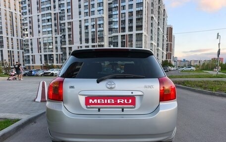 Toyota Corolla, 2001 год, 675 000 рублей, 8 фотография