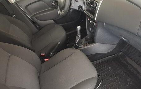 Renault Logan II, 2014 год, 695 000 рублей, 6 фотография