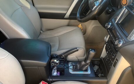 Toyota Land Cruiser Prado 150 рестайлинг 2, 2013 год, 3 500 000 рублей, 4 фотография