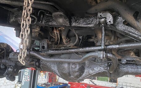 Toyota Land Cruiser Prado 150 рестайлинг 2, 2013 год, 3 500 000 рублей, 28 фотография