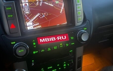 Toyota Land Cruiser Prado 150 рестайлинг 2, 2013 год, 3 500 000 рублей, 16 фотография