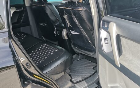Toyota Land Cruiser Prado 150 рестайлинг 2, 2013 год, 3 100 000 рублей, 9 фотография