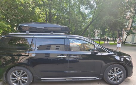 KIA Carnival III, 2018 год, 2 900 000 рублей, 17 фотография