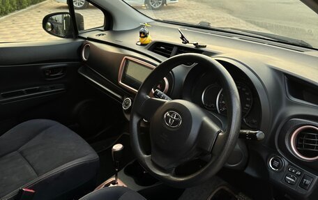 Toyota Vitz, 2012 год, 800 000 рублей, 11 фотография