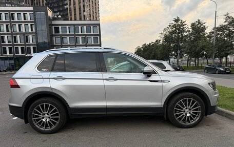 Volkswagen Tiguan II, 2018 год, 2 500 000 рублей, 8 фотография