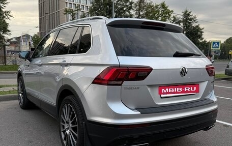 Volkswagen Tiguan II, 2018 год, 2 500 000 рублей, 6 фотография