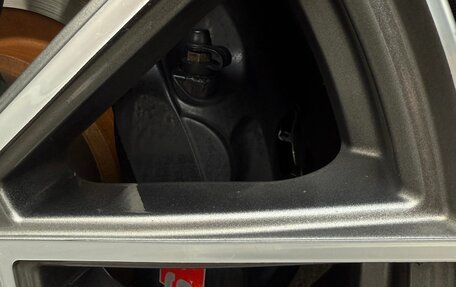 Volkswagen Tiguan II, 2018 год, 2 500 000 рублей, 24 фотография