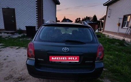 Toyota Avensis III рестайлинг, 2006 год, 580 000 рублей, 11 фотография