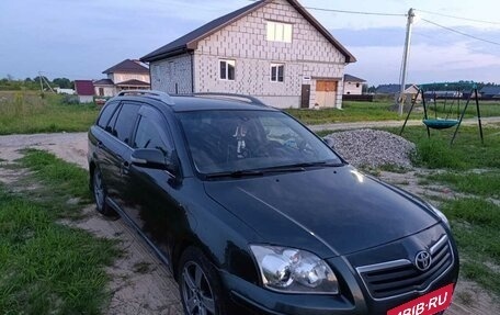 Toyota Avensis III рестайлинг, 2006 год, 580 000 рублей, 15 фотография
