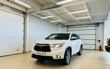 Toyota Highlander III, 2014 год, 3 649 900 рублей, 2 фотография