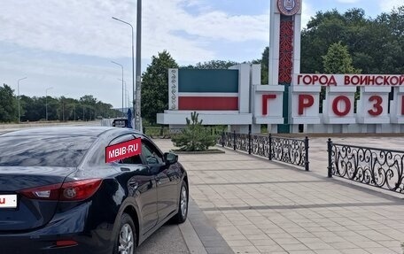 Mazda 3, 2016 год, 1 450 000 рублей, 2 фотография