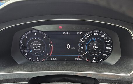 Volkswagen Tiguan II, 2018 год, 2 720 000 рублей, 6 фотография