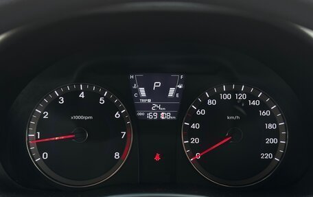Hyundai Solaris II рестайлинг, 2011 год, 700 000 рублей, 19 фотография