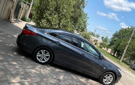 Hyundai Sonata VI, 2010 год, 775 000 рублей, 4 фотография