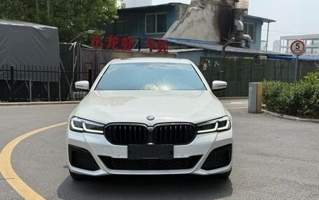 BMW 5 серия, 2022 год, 4 232 000 рублей, 3 фотография