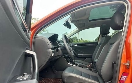 Volkswagen T-Roc I, 2020 год, 1 430 000 рублей, 15 фотография
