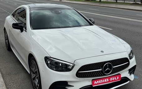Mercedes-Benz E-Класс, 2022 год, 6 500 000 рублей, 1 фотография
