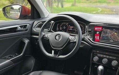 Volkswagen T-Roc I, 2020 год, 1 430 000 рублей, 18 фотография