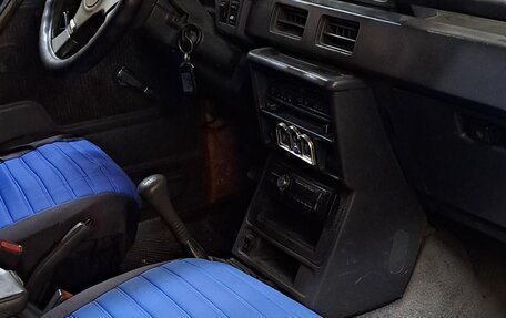 Mitsubishi Pajero III рестайлинг, 1990 год, 800 000 рублей, 11 фотография