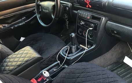 Audi A4, 1995 год, 200 000 рублей, 5 фотография
