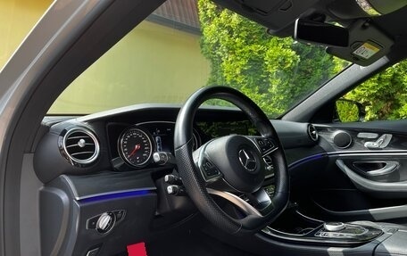 Mercedes-Benz E-Класс, 2017 год, 2 900 000 рублей, 9 фотография