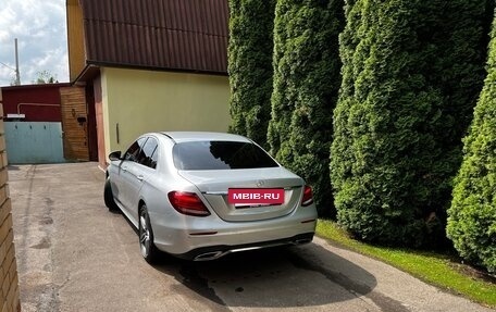 Mercedes-Benz E-Класс, 2017 год, 2 900 000 рублей, 4 фотография