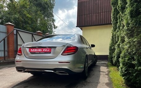 Mercedes-Benz E-Класс, 2017 год, 2 900 000 рублей, 5 фотография