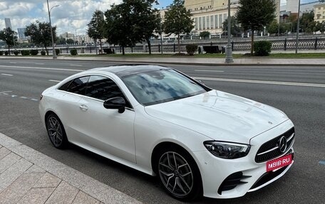 Mercedes-Benz E-Класс, 2022 год, 6 500 000 рублей, 12 фотография
