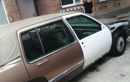Cadillac Fleetwood I, 1991 год, 320 000 рублей, 3 фотография