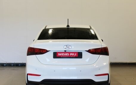 Hyundai Solaris II рестайлинг, 2017 год, 1 080 000 рублей, 5 фотография