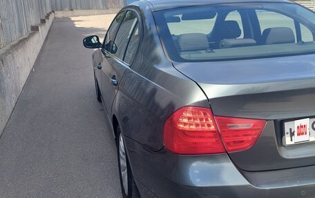 BMW 3 серия, 2009 год, 1 250 000 рублей, 14 фотография