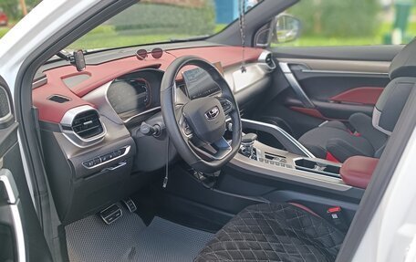 Geely Coolray I, 2023 год, 1 900 000 рублей, 4 фотография