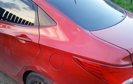 Hyundai Solaris II рестайлинг, 2015 год, 600 000 рублей, 3 фотография