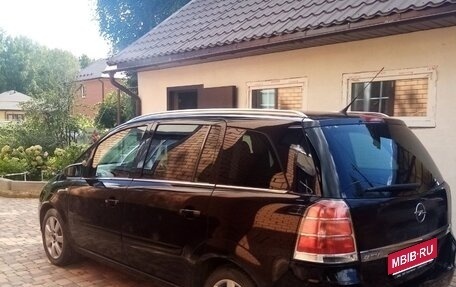Opel Zafira B, 2007 год, 600 000 рублей, 10 фотография