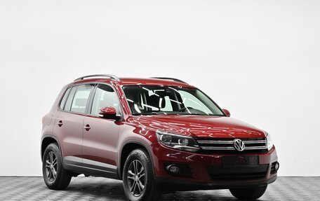 Volkswagen Tiguan I, 2013 год, 995 000 рублей, 2 фотография