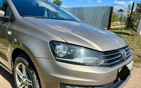 Volkswagen Polo VI (EU Market), 2017 год, 850 000 рублей, 2 фотография