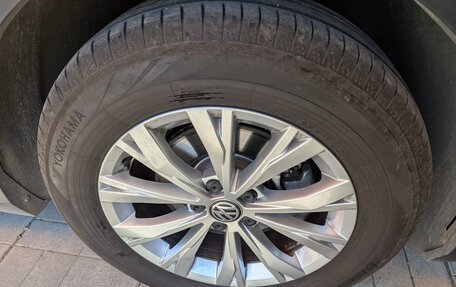 Volkswagen Tiguan II, 2020 год, 2 500 000 рублей, 14 фотография