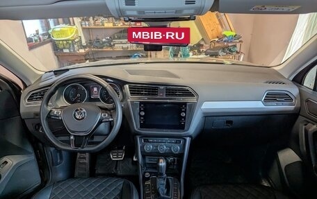 Volkswagen Tiguan II, 2020 год, 2 500 000 рублей, 8 фотография