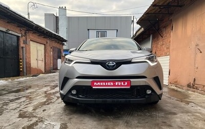 Toyota C-HR I рестайлинг, 2018 год, 2 750 000 рублей, 1 фотография