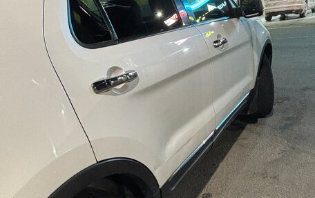 Ford Explorer VI, 2011 год, 1 450 000 рублей, 7 фотография