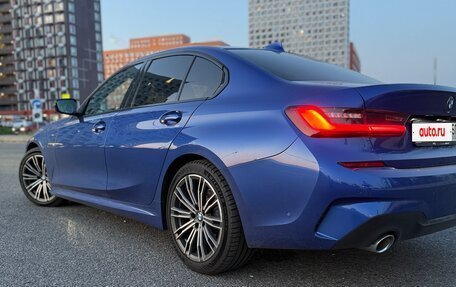 BMW 3 серия, 2019 год, 4 100 000 рублей, 3 фотография