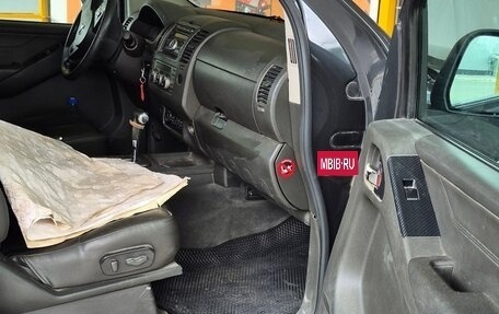 Nissan Navara (Frontier), 2007 год, 1 299 000 рублей, 2 фотография