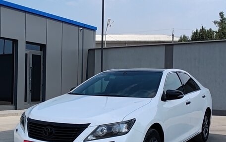 Toyota Camry, 2012 год, 830 000 рублей, 3 фотография