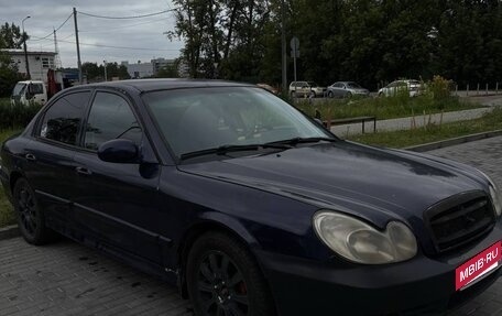 Hyundai Sonata IV рестайлинг, 2002 год, 315 000 рублей, 2 фотография