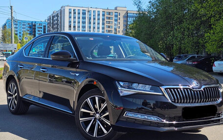 Skoda Superb, 2025 год, 3 350 000 рублей, 3 фотография