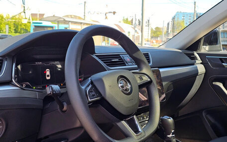 Skoda Superb, 2025 год, 3 350 000 рублей, 9 фотография