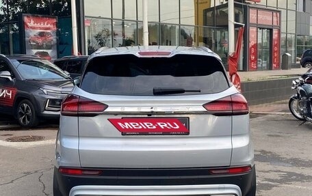 Geely Atlas, 2022 год, 1 800 000 рублей, 6 фотография